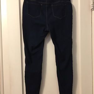 D. Jeans brand stretch skinny jeans